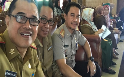 Unilever Kembali Bantu Program Bank Sampah Makassar